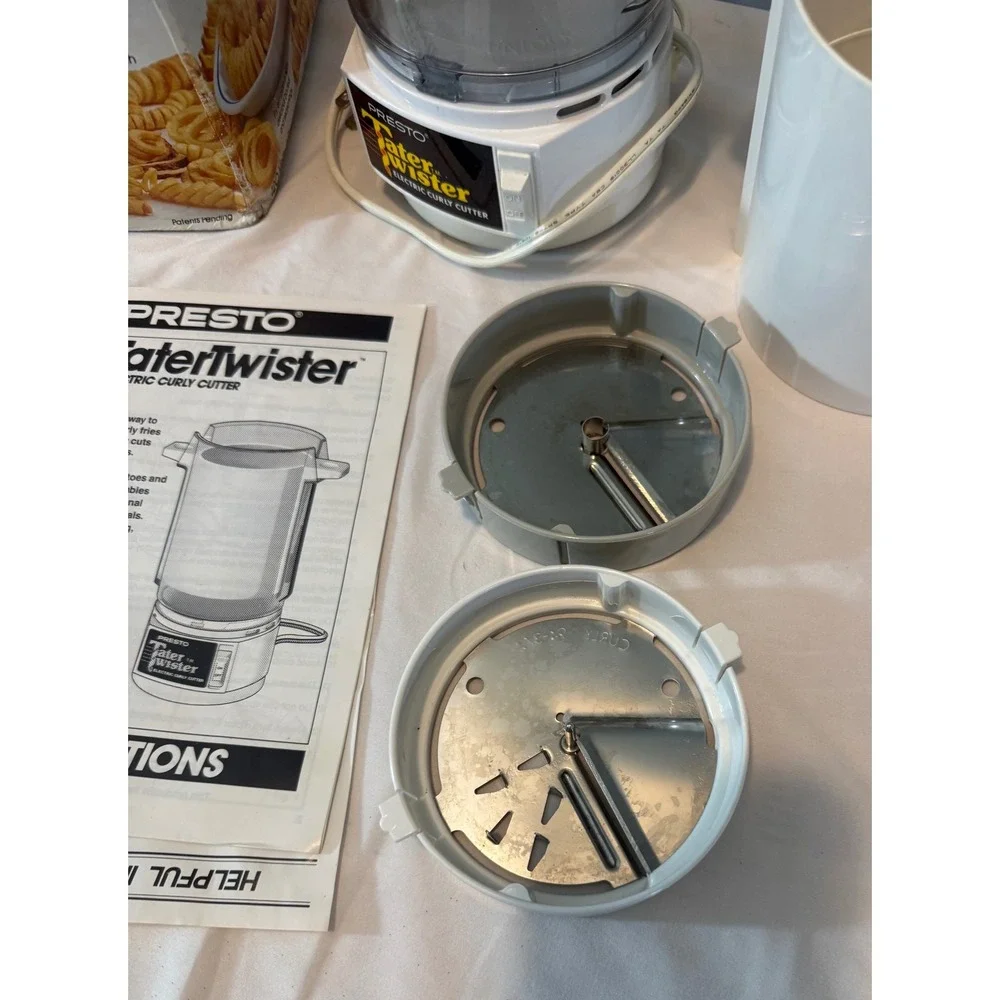 Vintage Presto TaterTwister Electric Curly Cutter 02930 Potato Spiralizer Box